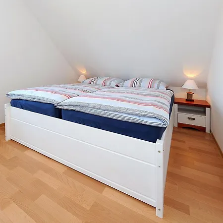 Meine Kaptaen-kajuete Несмерзиль